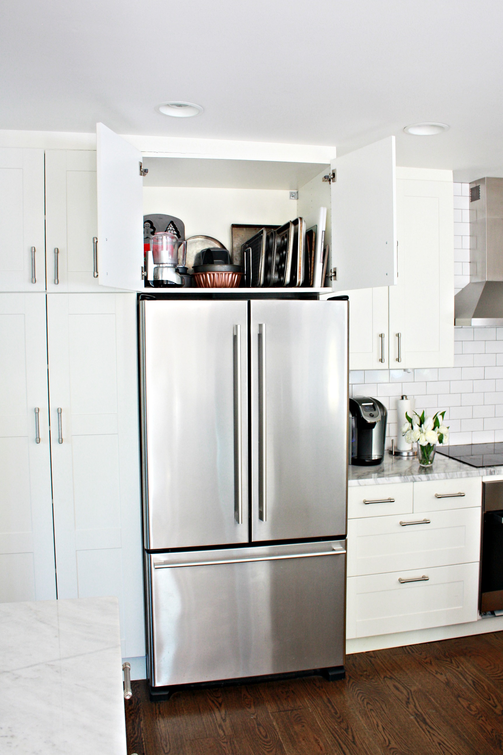 How to Organize Kitchen Cabinets - Clean and Scentsible