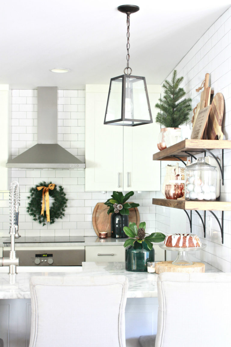 Christmas Kitchen Tour - Nest of Posies